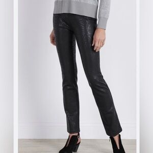 Soft Surroundings black embossed snake printed pull on pants size small